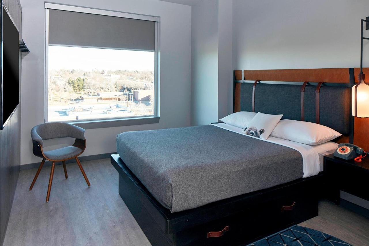 Moxy Denver Cherry Creek Eksteriør bilde